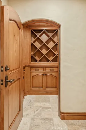 $9,250,000 | 28089 Point Hamiltair Lane, Lake Arrowhead, CA 92352