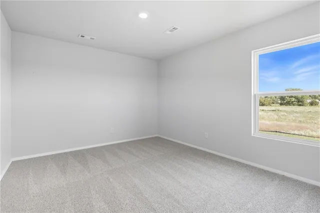 $309,915 | 37766 West 208th Terrace, Edgerton, KS 66021