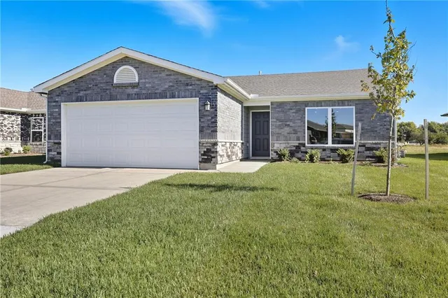 $309,915 | 37766 West 208th Terrace, Edgerton, KS 66021