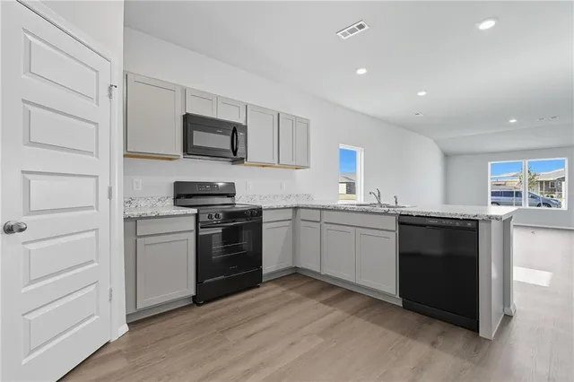 $309,915 | 37766 West 208th Terrace, Edgerton, KS 66021