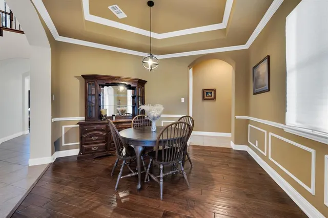 $819,999 | 415 Breezeway Court, Cedar Hill, TX 75104