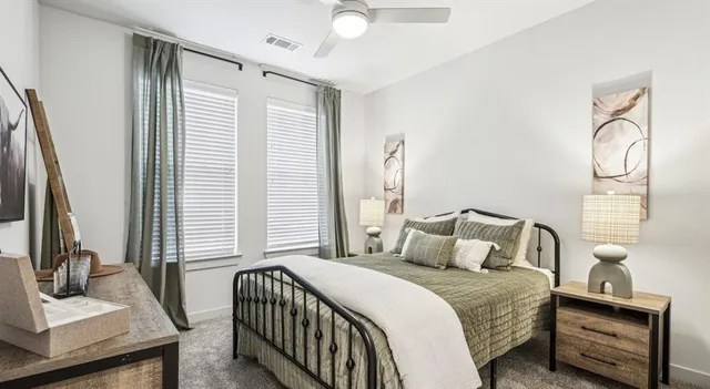 $2,050 | 4600 East McKinney Street, Unit 5317, Denton, TX 76208