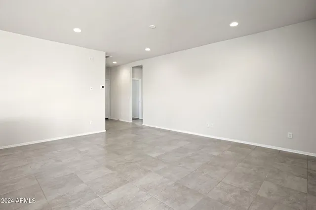 $304,990 | 1313 West Hess Avenue, Coolidge, AZ 85128