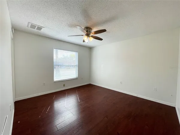 $1,900 | 7911 Aden Loop, New Port Richey, FL 34655