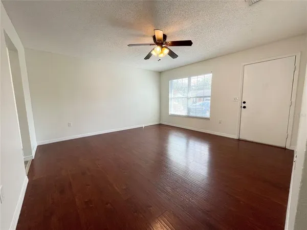 $1,900 | 7911 Aden Loop, New Port Richey, FL 34655