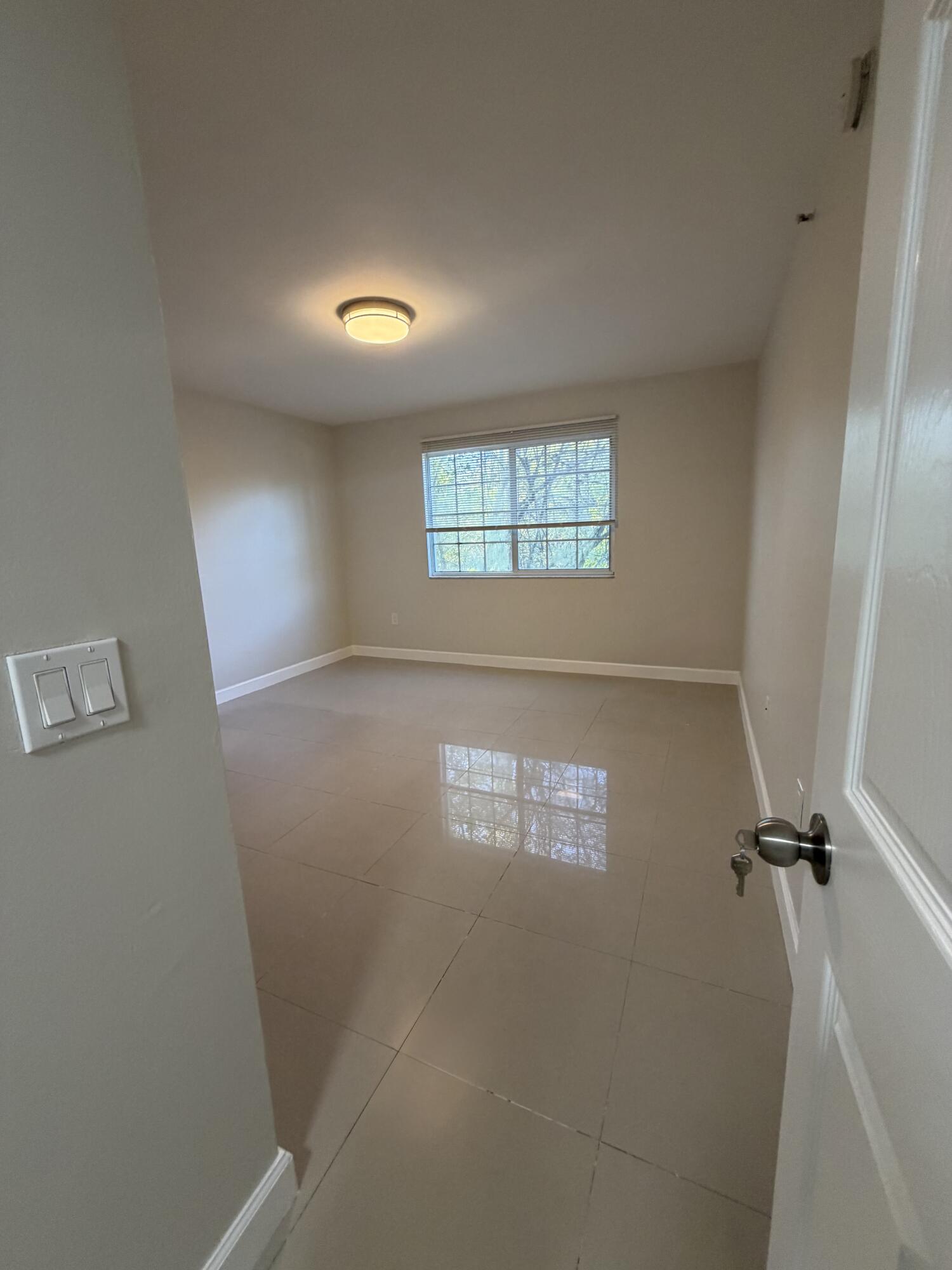 5031 Wiles Road, Unit 203 Coconut Creek, FL 33073 - Photo 20 of 24
