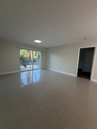 $2,450 | 5031 Wiles Road, Unit 203, Coconut Creek, FL 33073