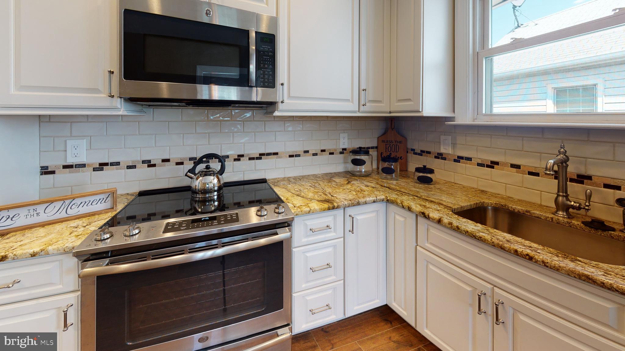 408 Newport Road Bristol, PA 19007 - Photo 10 of 27 Gallery Image 10