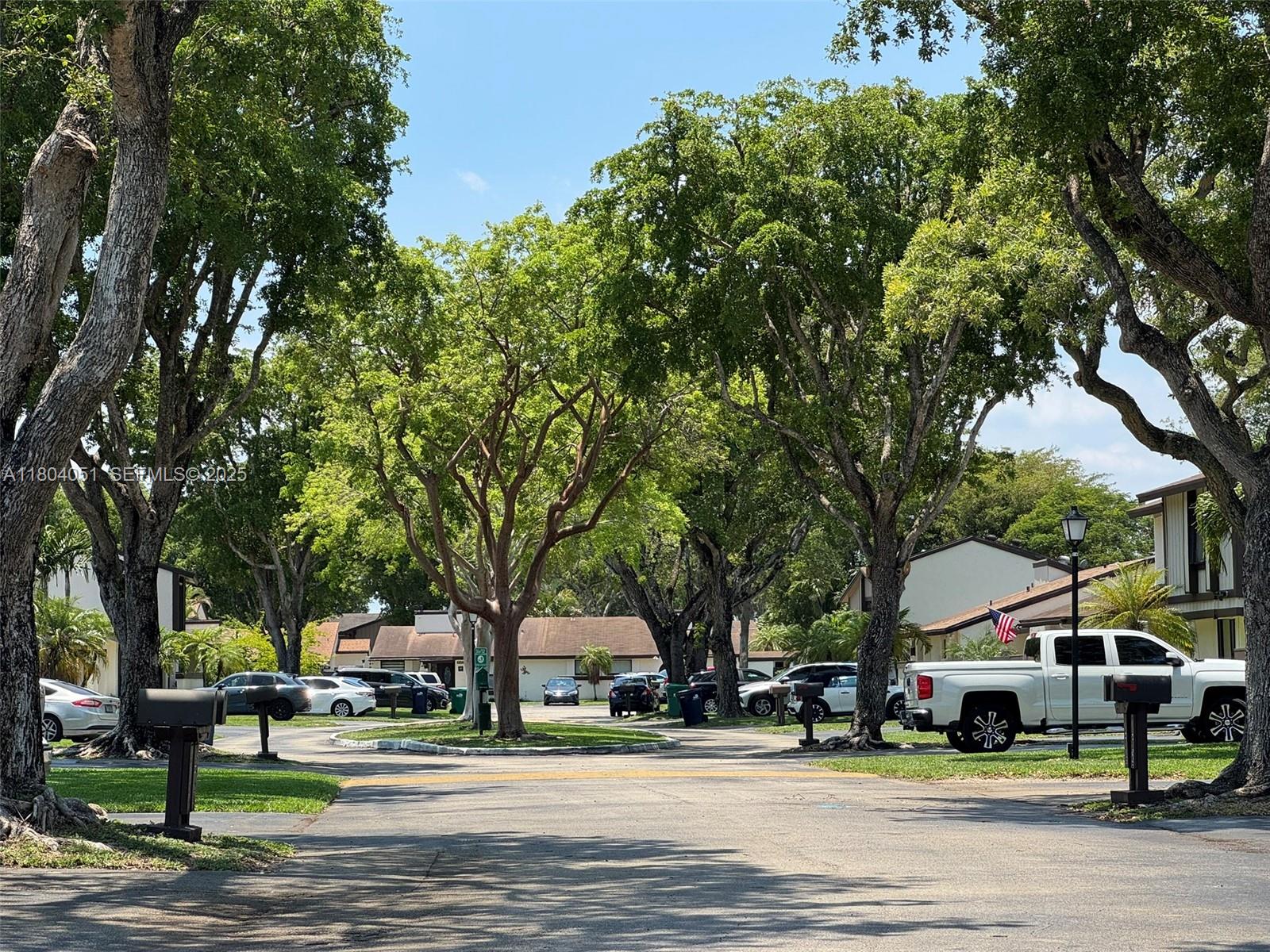 12721 Southwest 68th Terrace Miami, FL 33183 - Photo 1 of 31