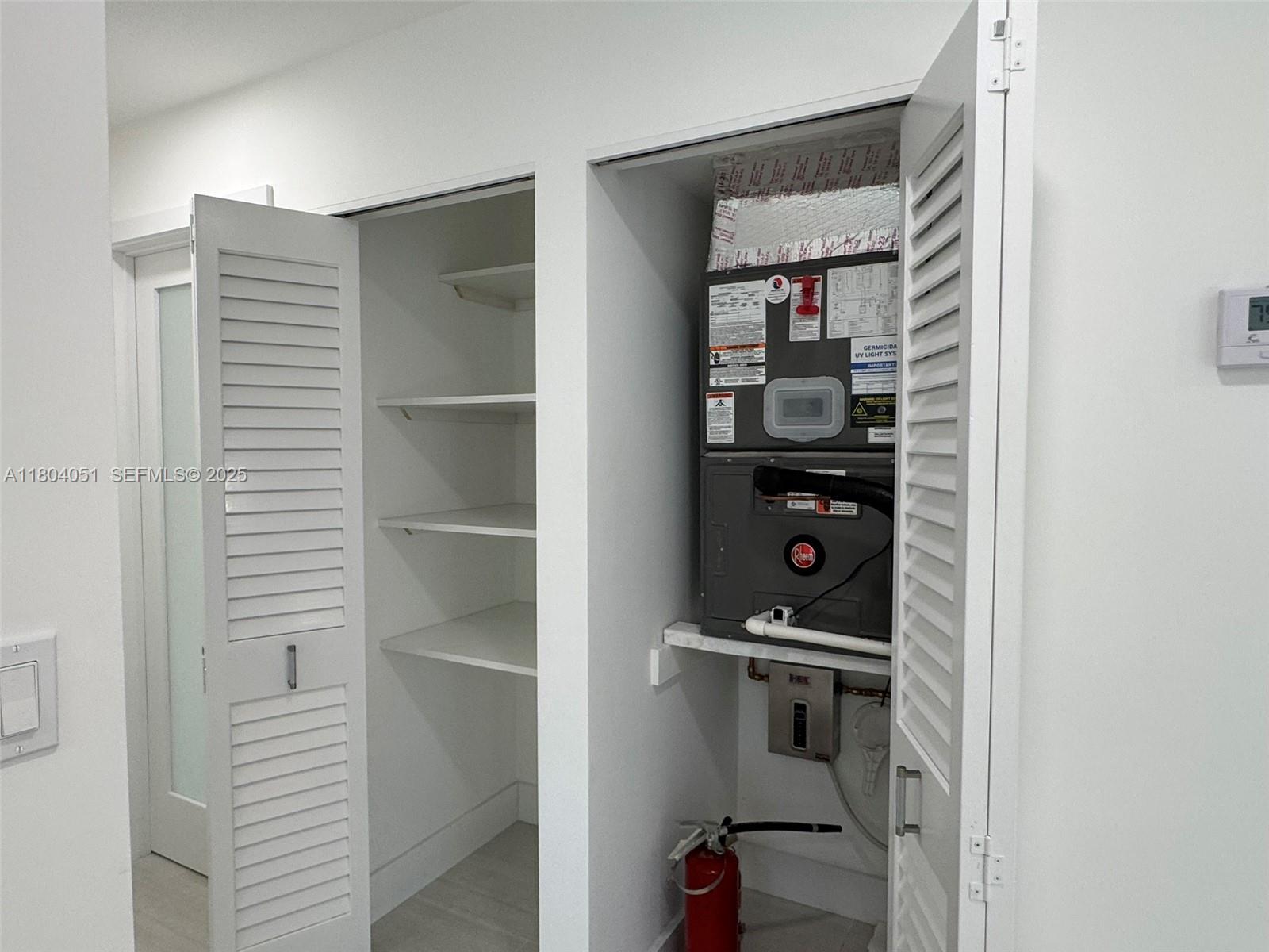 12721 Southwest 68th Terrace Miami, FL 33183 - Photo 15 of 31 a view of a hallway with closet