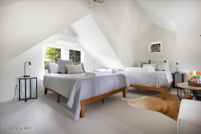 $569,000 | 232 Pomrankey Lane, Dover, ID 83825