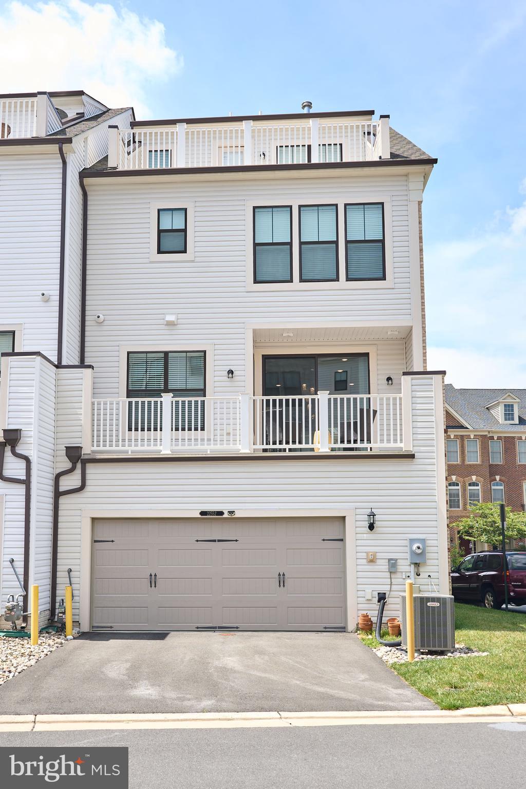 22552 Windsor Locks Square Ashburn, VA 20148 - Photo 31 of 33