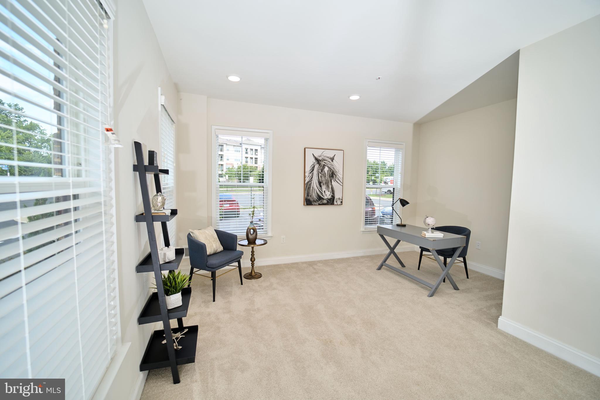 22552 Windsor Locks Square Ashburn, VA 20148 - Photo 4 of 33