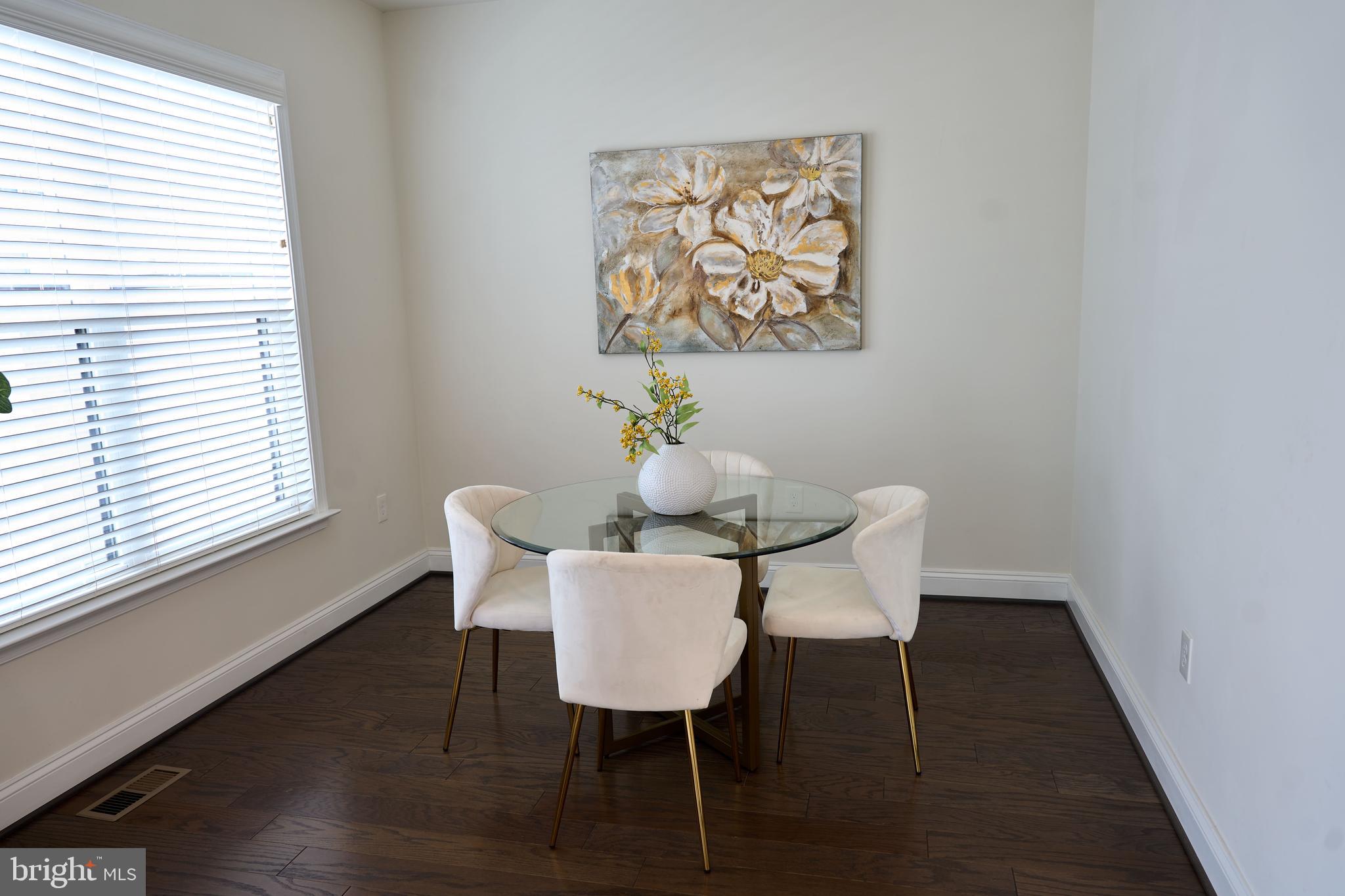 22552 Windsor Locks Square Ashburn, VA 20148 - Photo 9 of 33