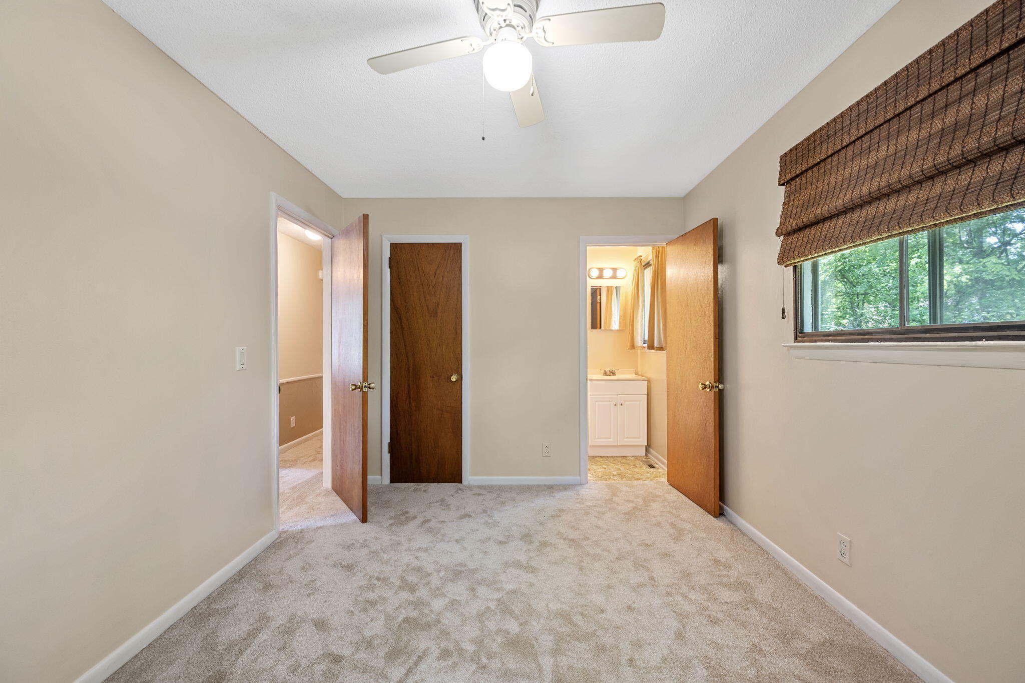 8326 Middle Road Ooltewah, TN 37363 - Photo 12 of 29 9-web-or-mls-DSC_8591-81