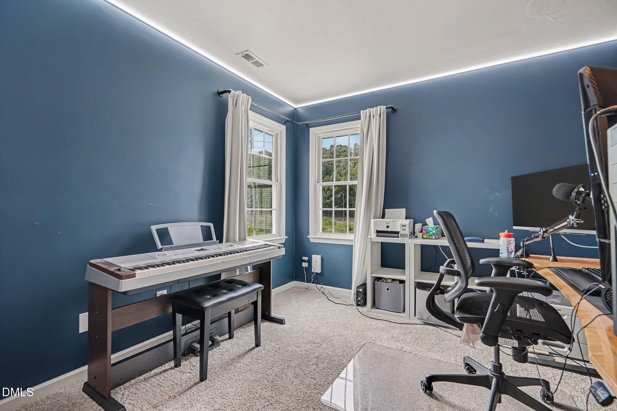 1900 Jupiter Hills Court Raleigh, NC 27604 - Photo 21 of 35 020_file_9670