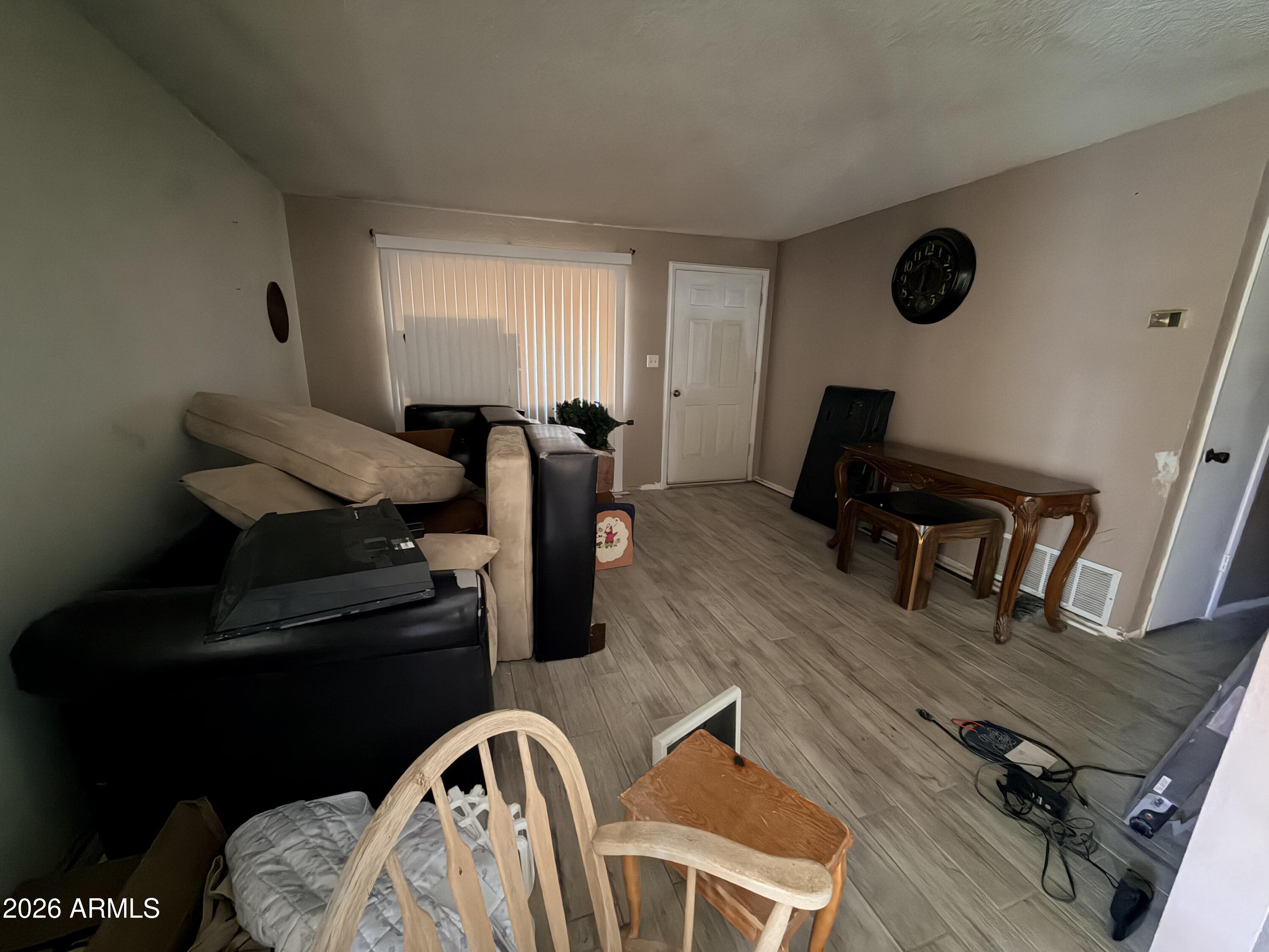 8057 West Pierson Street Phoenix, AZ 85033 - Photo 3 of 8 a view of balcony and workspace