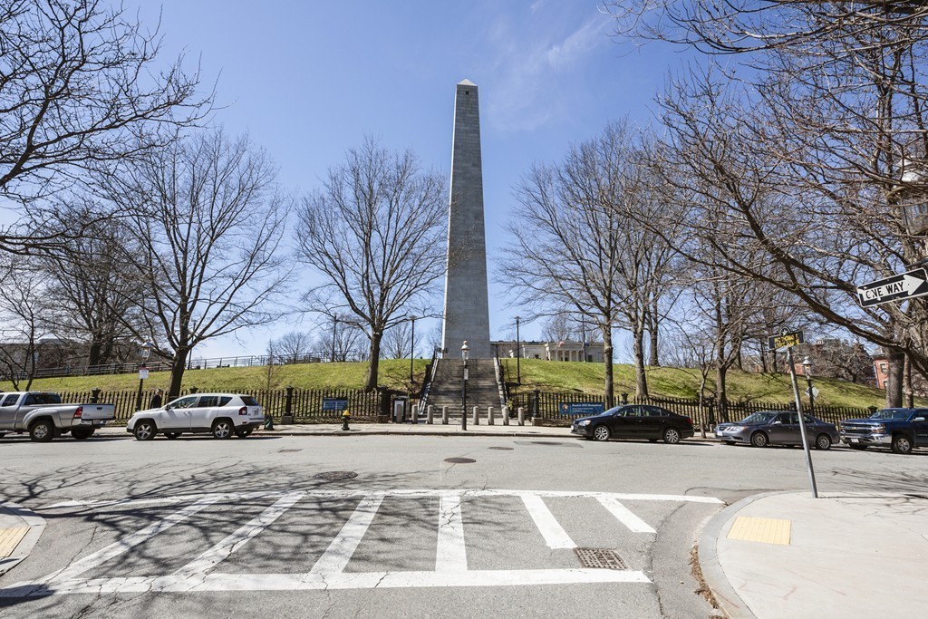 31 Mt Vernon Street, Unit 2 Boston, MA 02129 - Photo 22 of 25