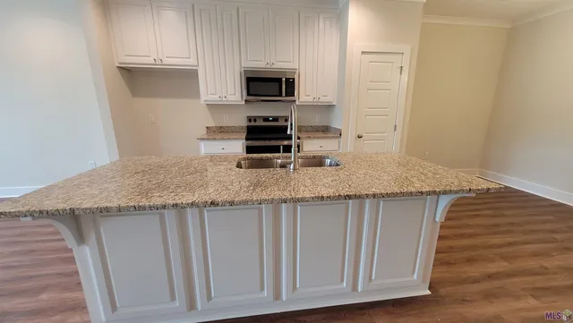 $1,950 | Undisclosed Address, Zachary, LA 70791