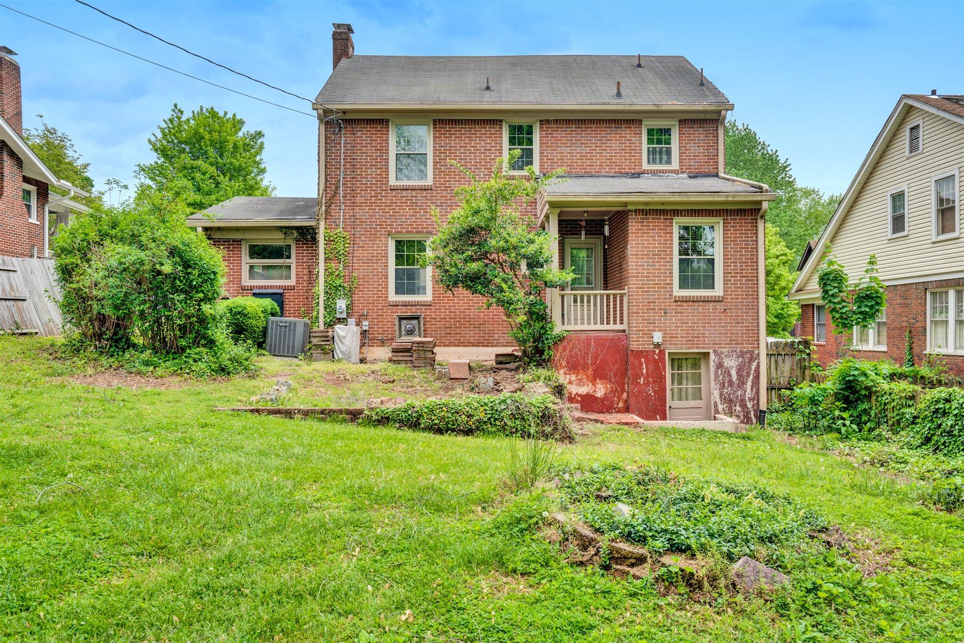 1827 Warrington Road Southwest Roanoke, VA 24015 - Photo 20 of 21 26-DSC1145