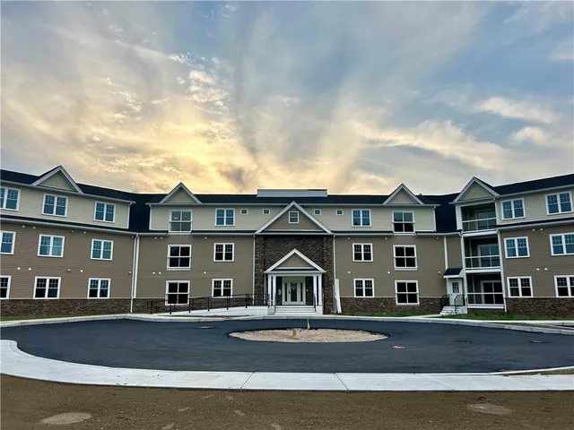 $439,900 | 9 Joseph N Zenga Jr Boulevard, Unit 301, East Greenwich, RI 02818