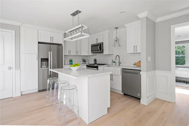 $439,900 | 9 Joseph N Zenga Jr Boulevard, Unit 301, East Greenwich, RI 02818