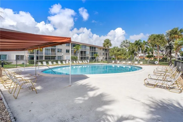 $2,450 | 4500 North Federal Highway, Unit 150F, Lighthouse Point, FL 33064