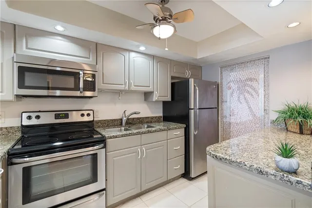 $2,450 | 4500 North Federal Highway, Unit 150F, Lighthouse Point, FL 33064