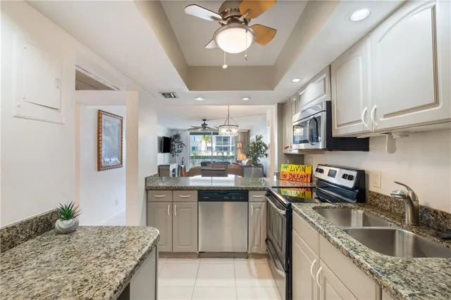 $2,450 | 4500 North Federal Highway, Unit 150F, Lighthouse Point, FL 33064