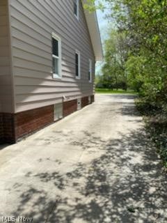 5116 Spencer Road Cleveland, OH 44124 - Photo 30 of 34