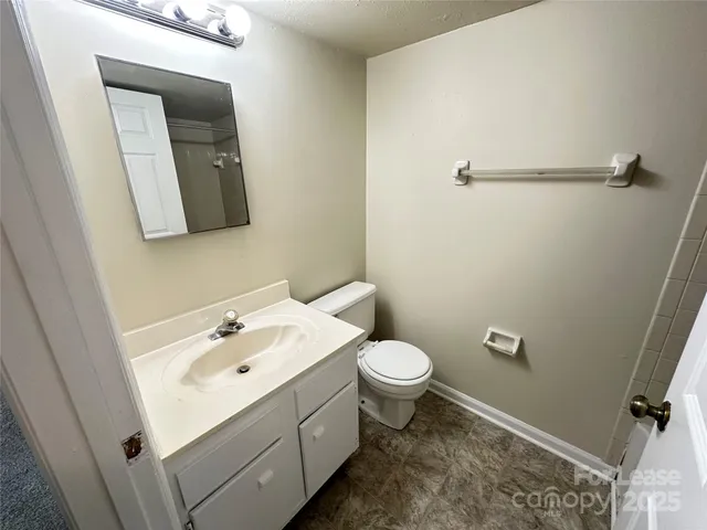 a bathroom with a bath tub