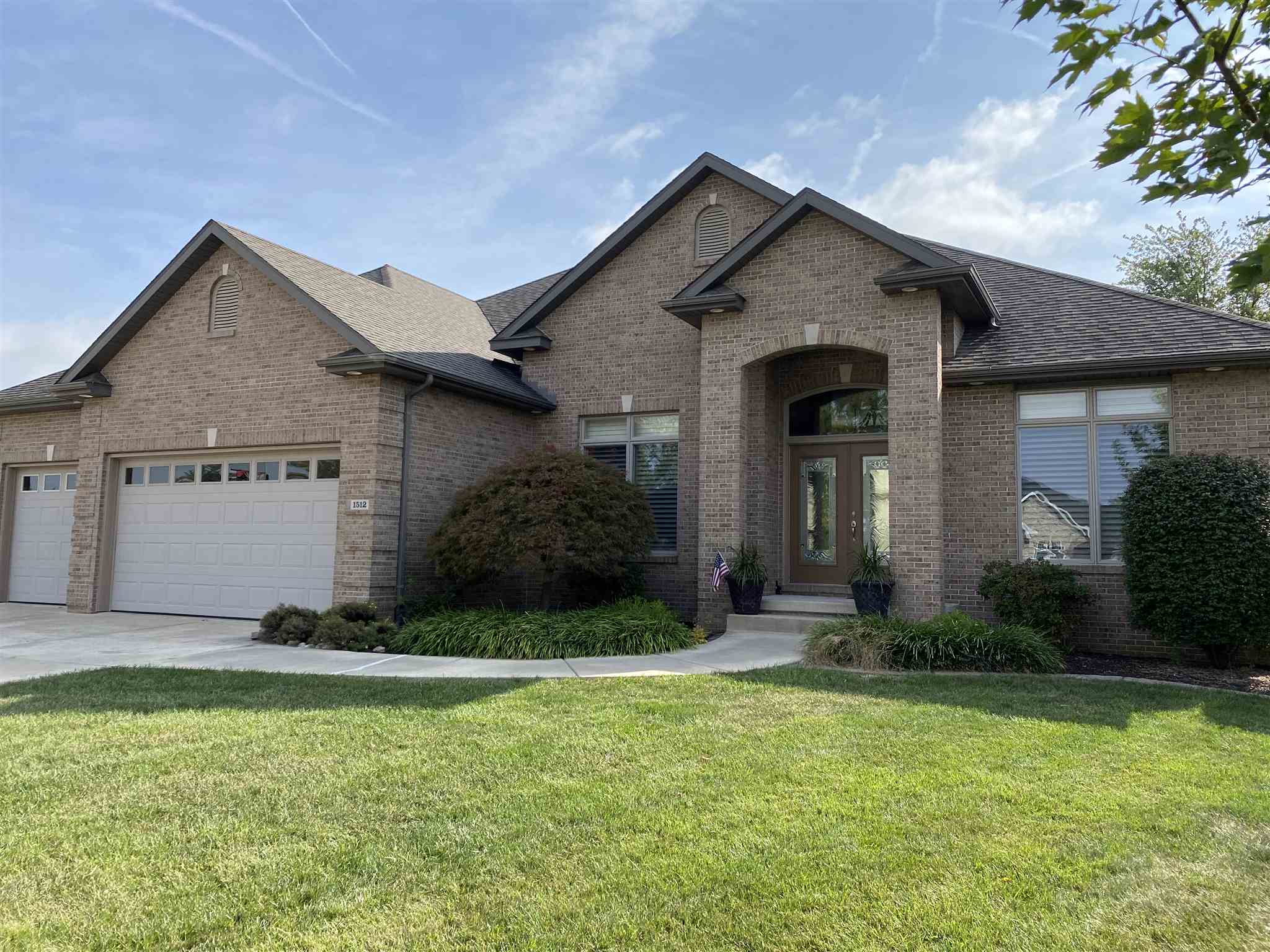 1512 Appalachian Trail Rochester, IL 62563 - Photo 1 of 50