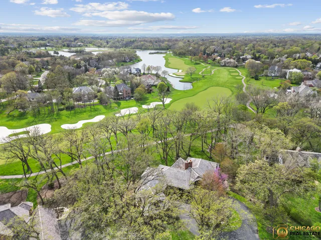 $1,580,000 | 132 North Wynstone Drive, North Barrington, IL 60010