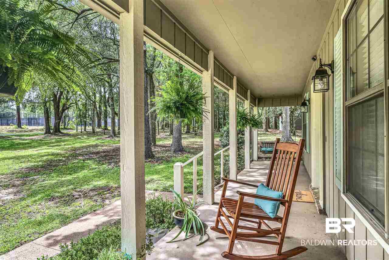 2004 Guarisco Street Daphne, AL 36526 - Photo 2 of 27