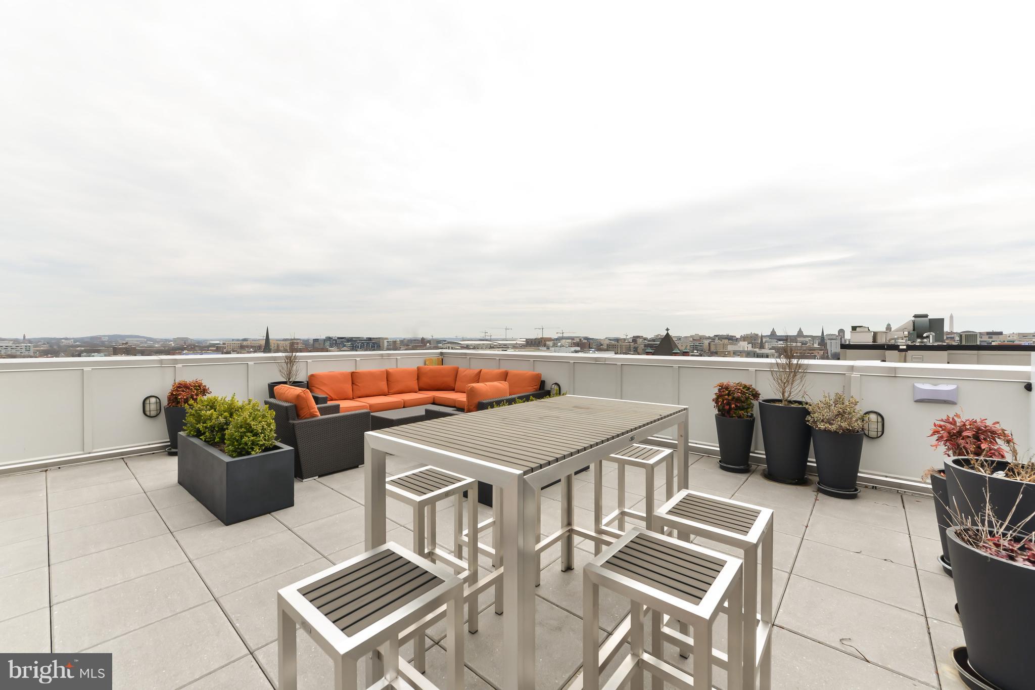 1401 R Street Northwest, Unit 303 Washington, DC 20009 - Photo 25 of 28 Roof deck