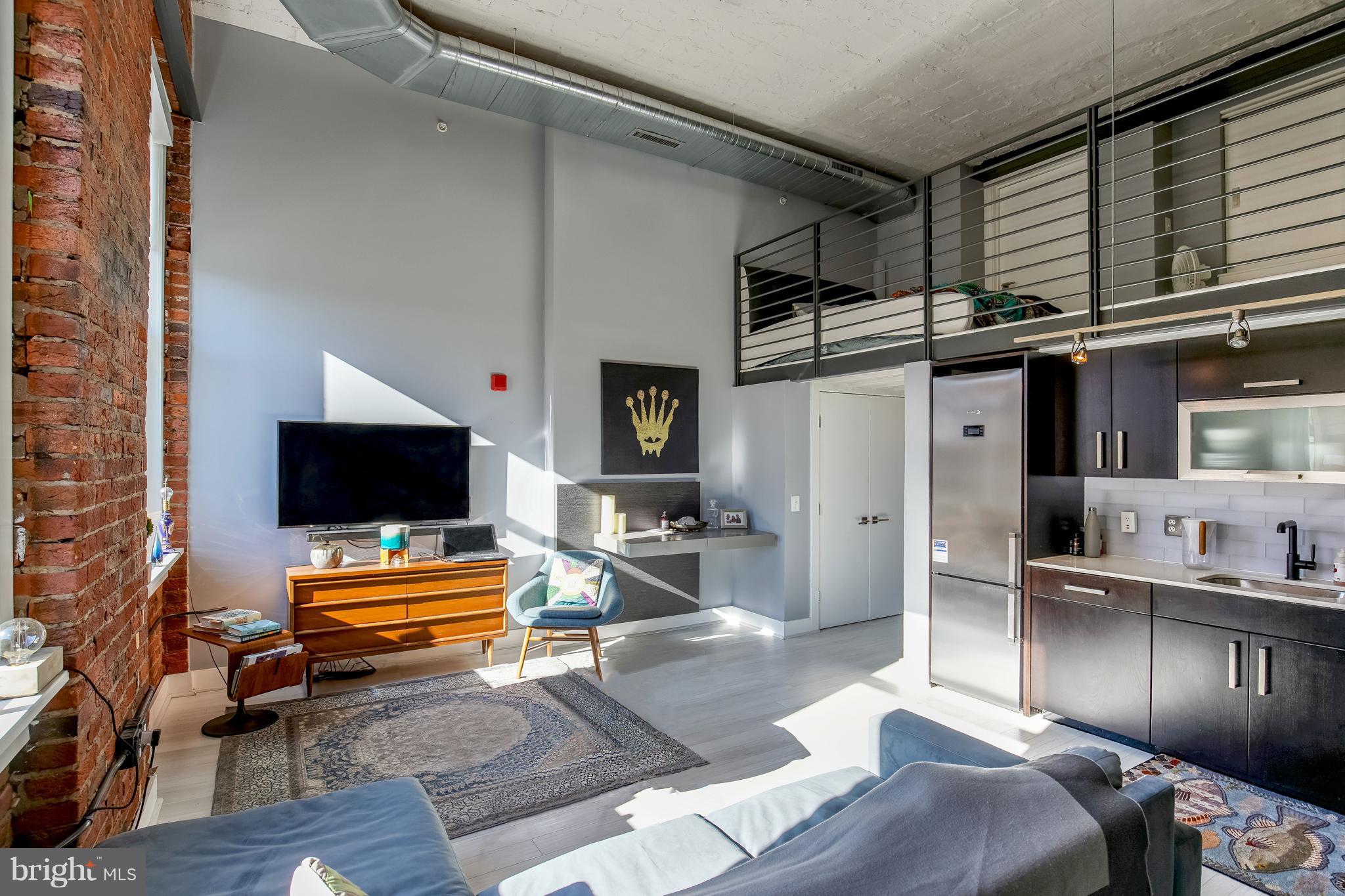 1401 R Street Northwest, Unit 303 Washington, DC 20009 - Photo 5 of 28 Kitchen