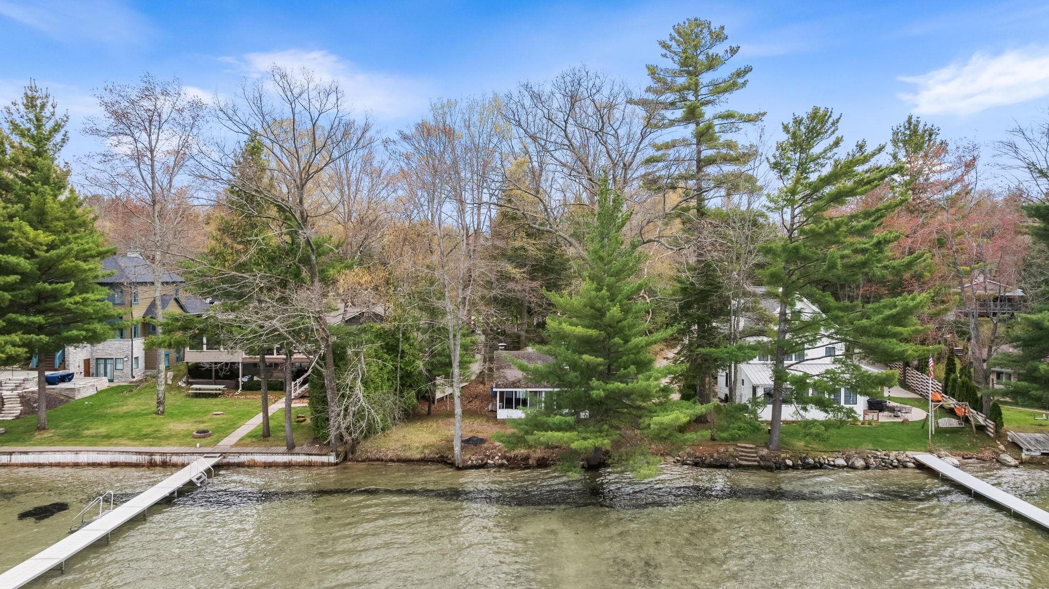 186 South South Long Lake Road Traverse City, MI 49685 - Photo 19 of 31