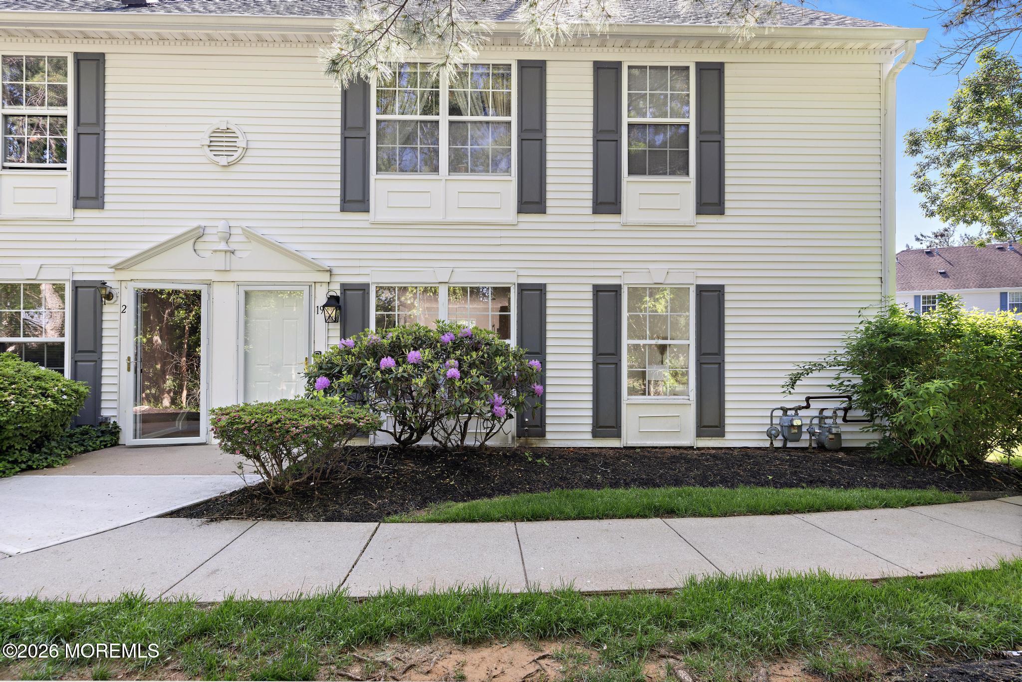 19 Parker Pass Colts Neck, NJ 07722 - Photo 2 of 34 19 Parker Pass (3)