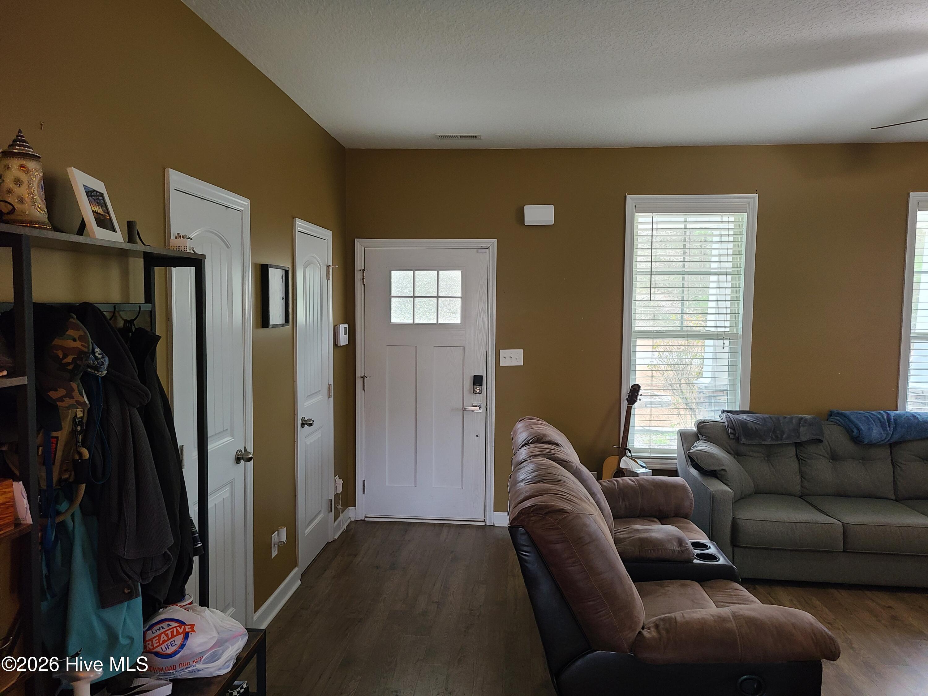 183 Pamlico Drive Holly Ridge, NC 28445 - Photo 5 of 31