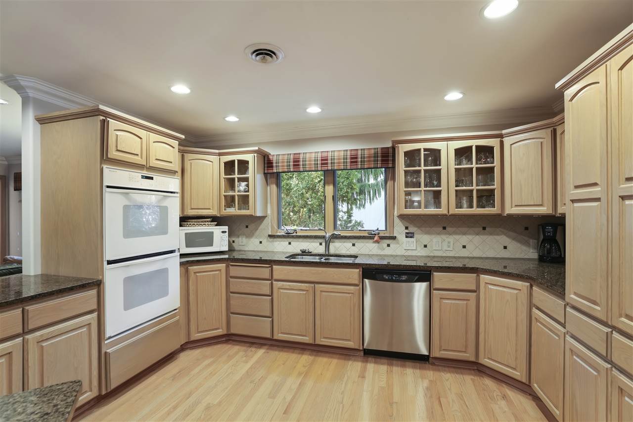 2424 South Perry Street Spokane, WA 99203 - Photo 6 of 23 Gallery Image 6