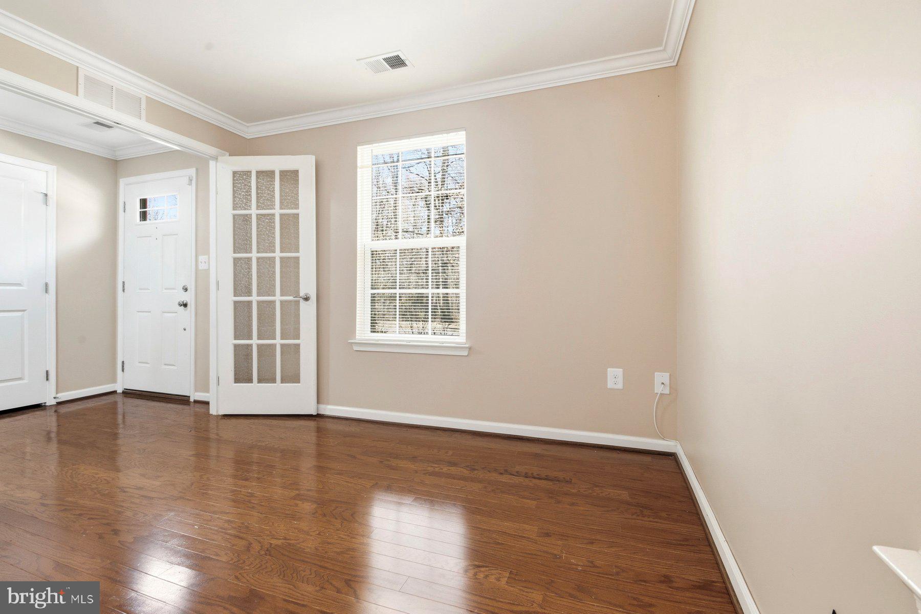 7855 Port Capital Road Elkridge, MD 21075 - Photo 11 of 32