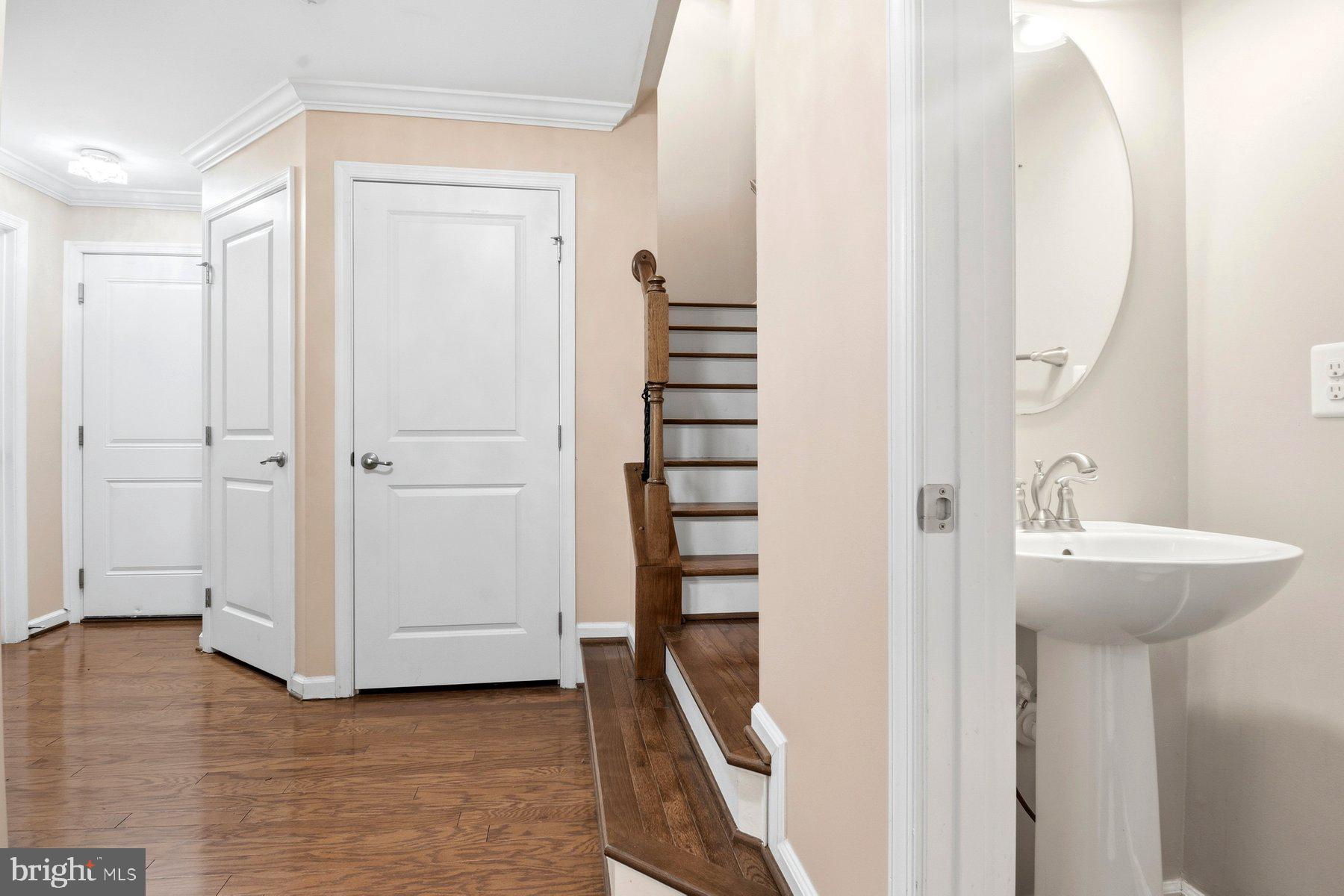 7855 Port Capital Road Elkridge, MD 21075 - Photo 7 of 32