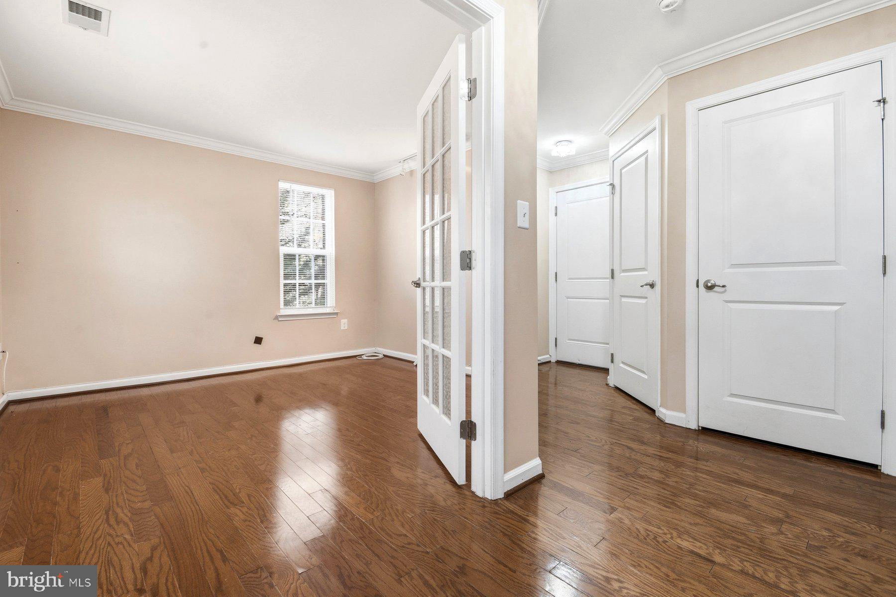 7855 Port Capital Road Elkridge, MD 21075 - Photo 8 of 32