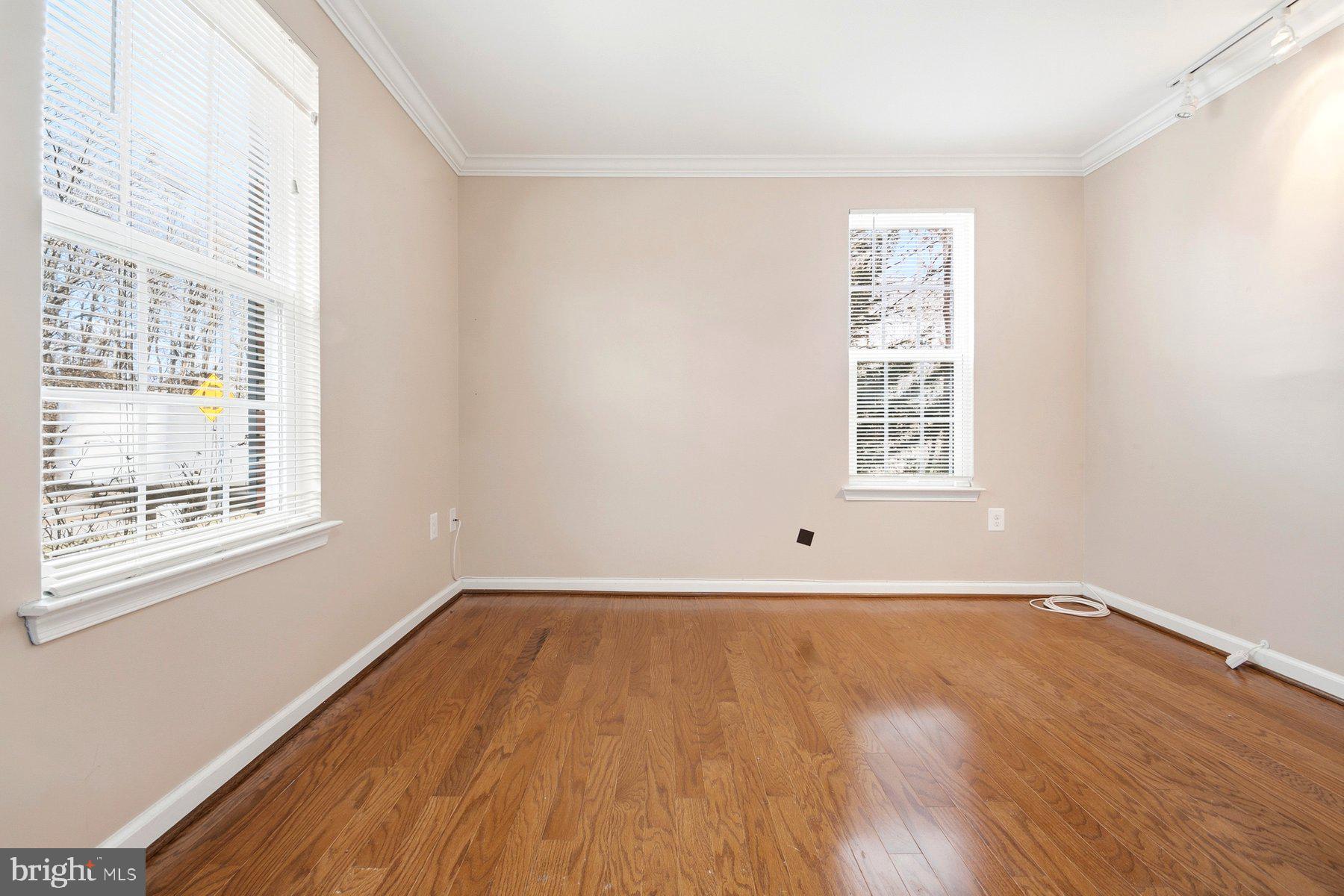 7855 Port Capital Road Elkridge, MD 21075 - Photo 9 of 32