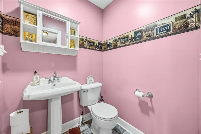 $499,900 | 6166 Lake Road South, Sweden, NY 14420