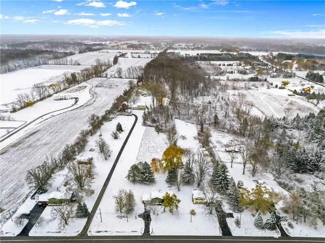 $499,900 | 6166 Lake Road South, Sweden, NY 14420