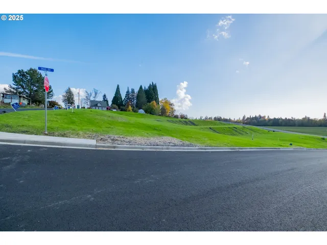 $175,000 | 4 Block 6, Carlton, OR 97111