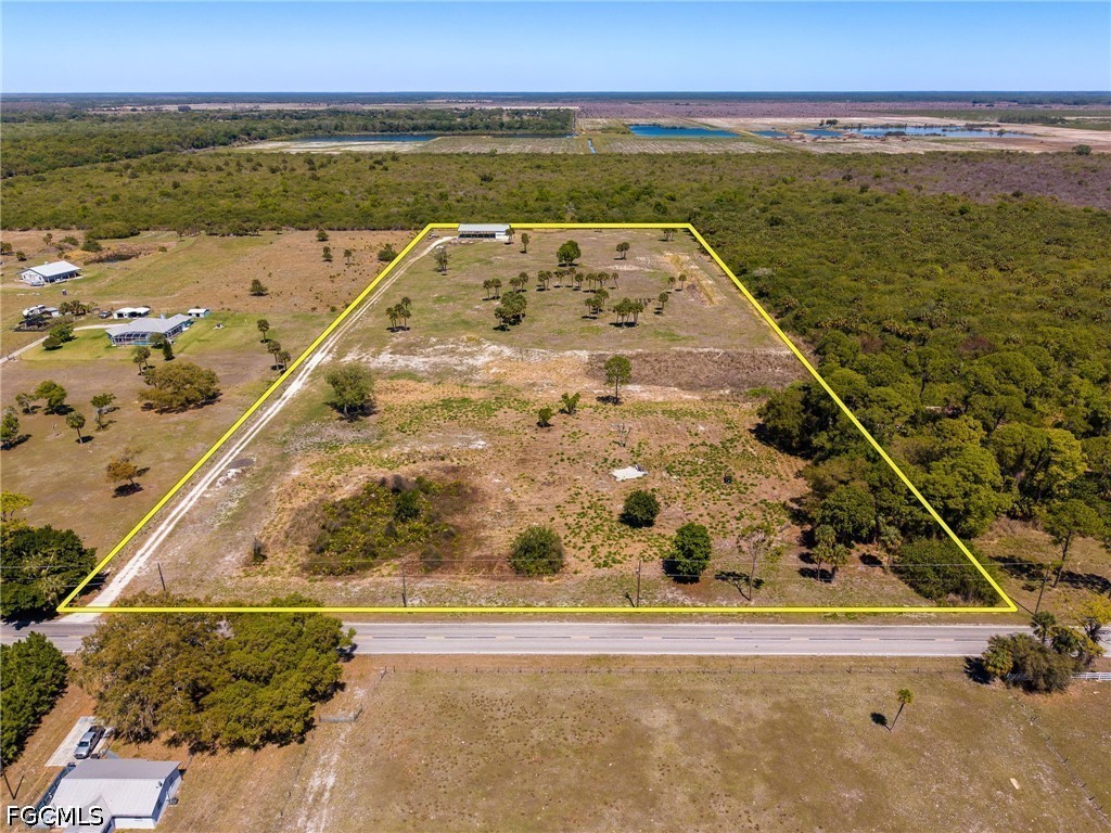 22301 North River Road Alva, FL 33920 - Photo 2 of 43 Gallery Image 2