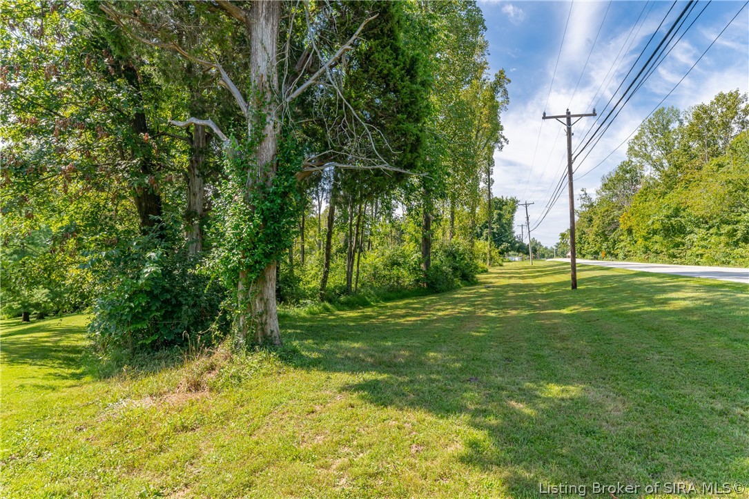 Paoli Pike Floyds Knobs, IN 47119 - Photo 5 of 9