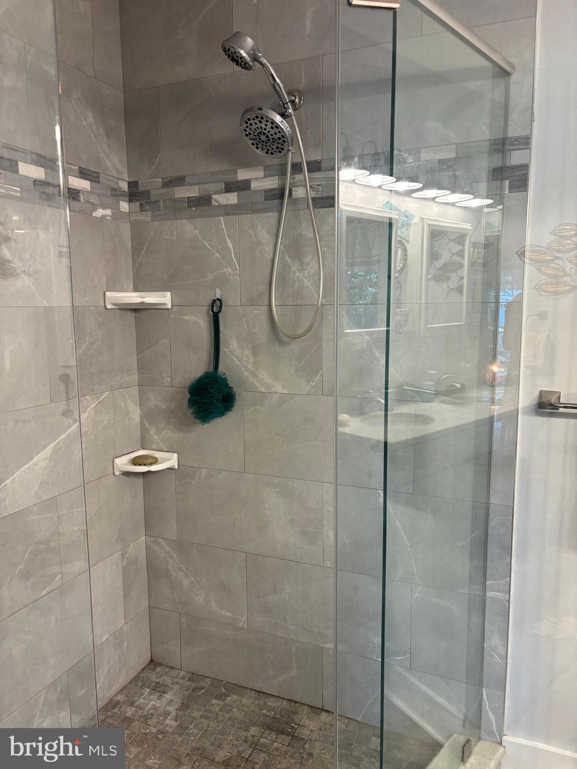 5549 Bonnie Brook Road Cambridge, MD 21613 - Photo 18 of 28 a bathroom with a shower